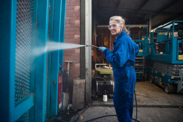 Best Gas Station Cleaning  in Fowlkes, TN